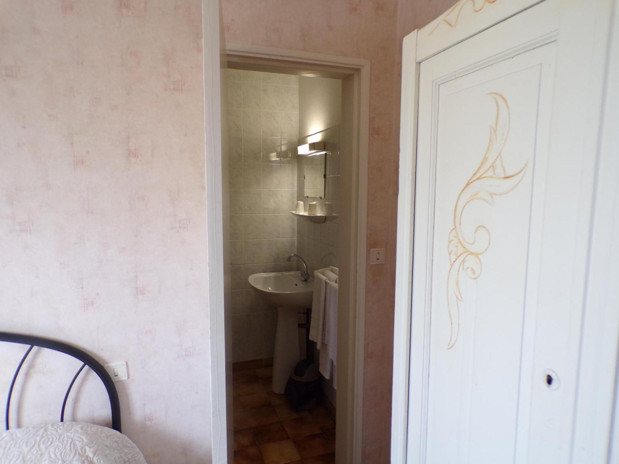 ホテル Le Relais De Boralde エスパリオン エクステリア 写真